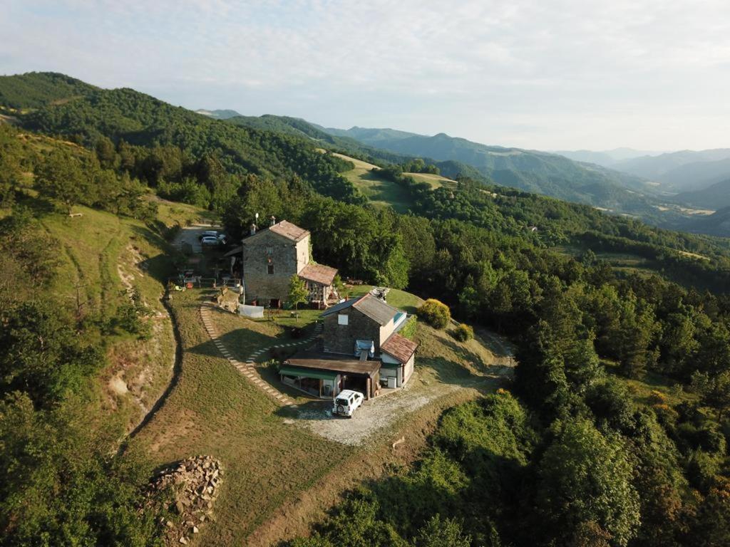 B&B Latordicella Castel del Rio Екстер'єр фото