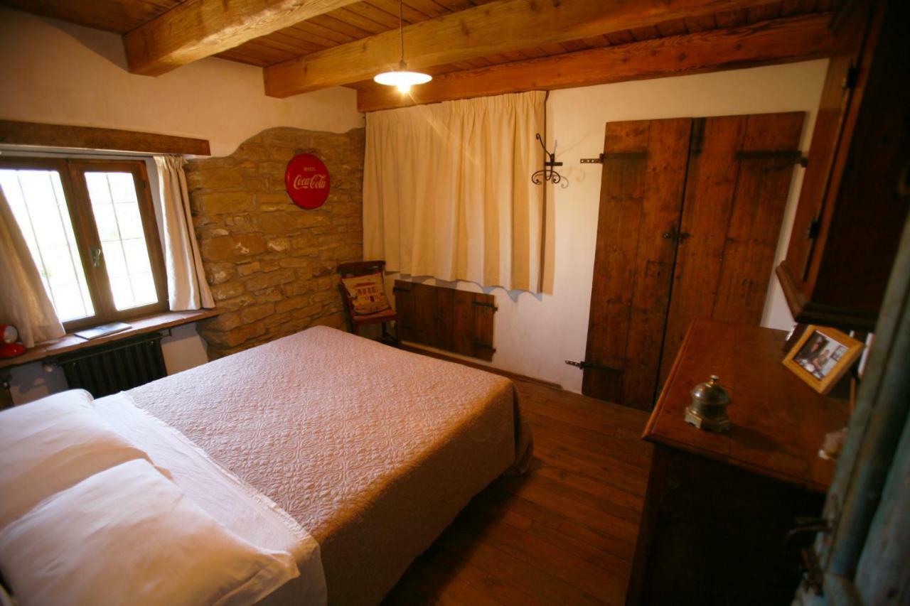 B&B Latordicella Castel del Rio Екстер'єр фото