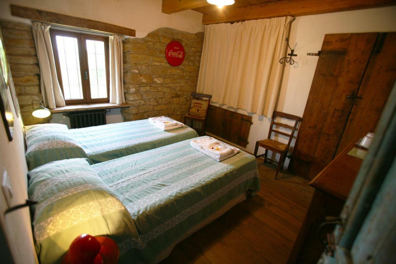 B&B Latordicella Castel del Rio Екстер'єр фото